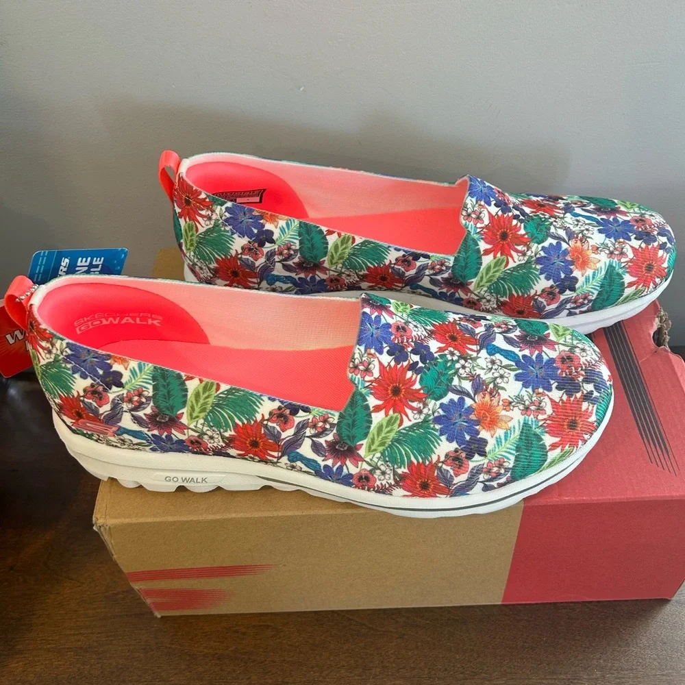 Skechers GOwalk Classic Washable Slip-Ons Spring Safari White Floral Size 11 New - Picture 10 of 12